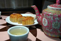 Green tea and moon cakes