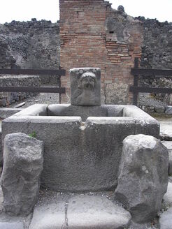 Pompeii fountain